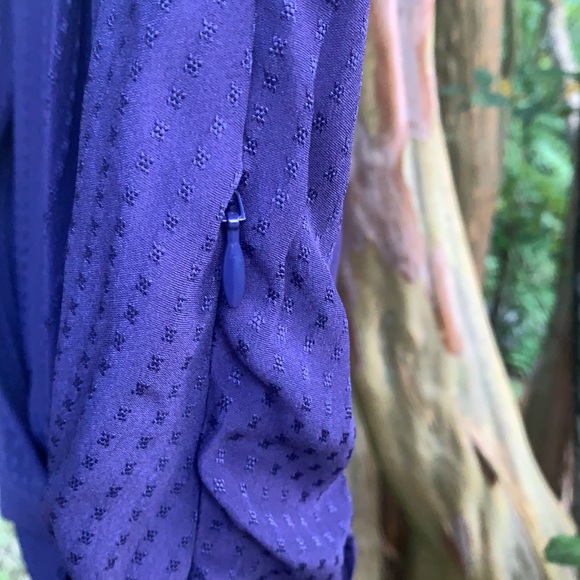 M.M. LAFLEUR The Twyla Top in Purple Light Foulard - Picture 10 of 14